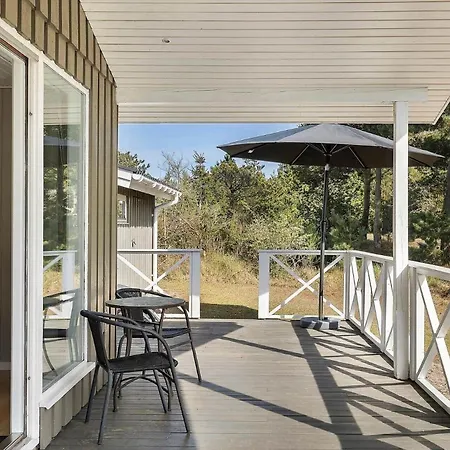 בית נופש 1539-aakirkeby-sohojbakken-26